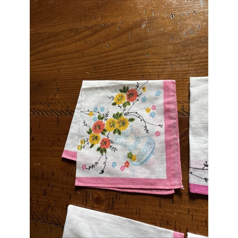 Collection Of Handkerchiefs Nine Total V-day Spring - Picture 8 of 14